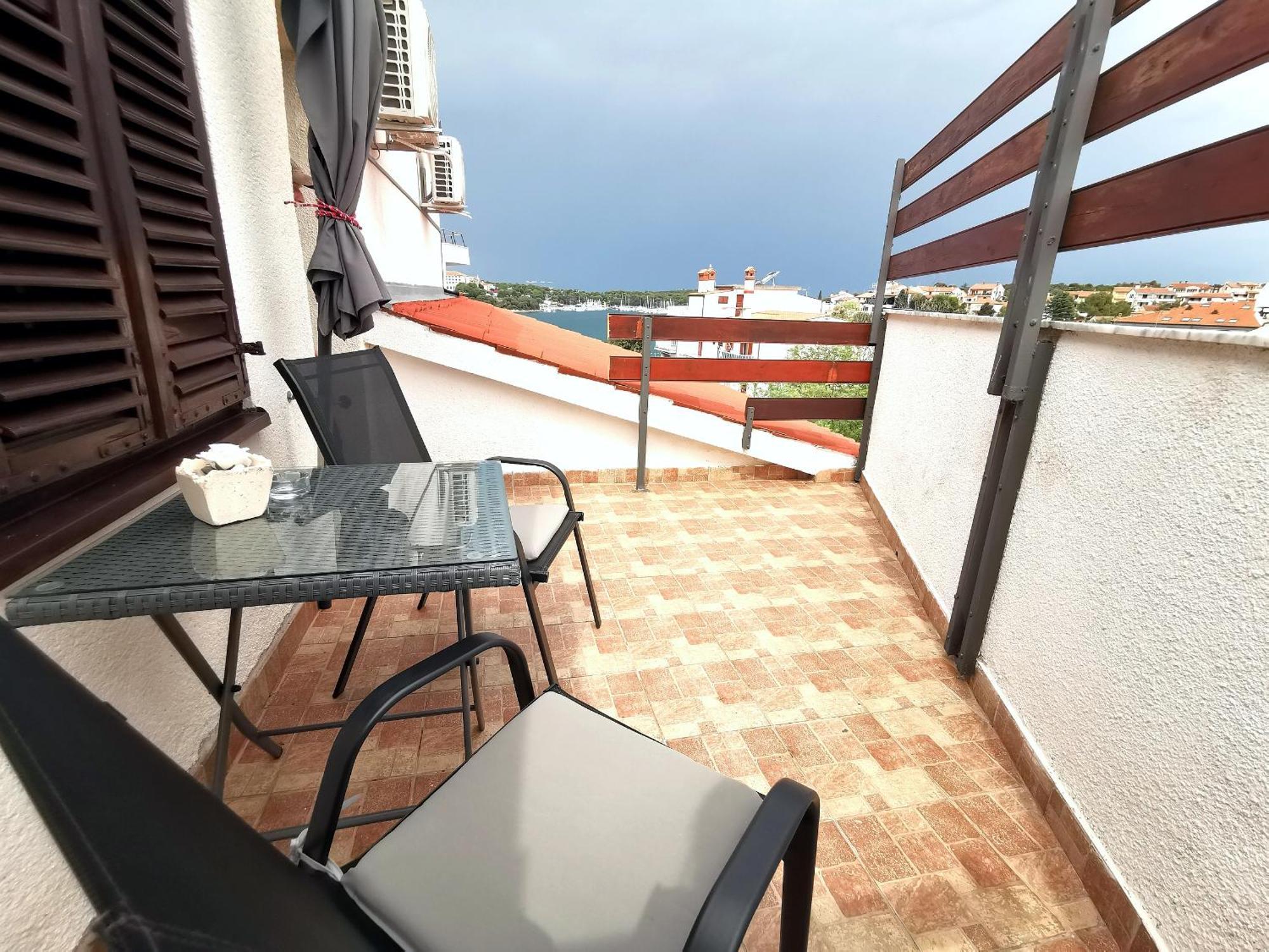 Apartmani Andrea プーラ 部屋 写真