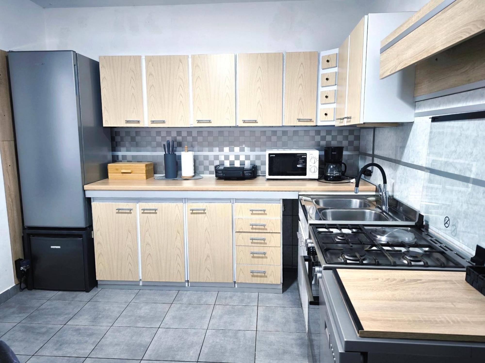 Apartmani Andrea プーラ 部屋 写真