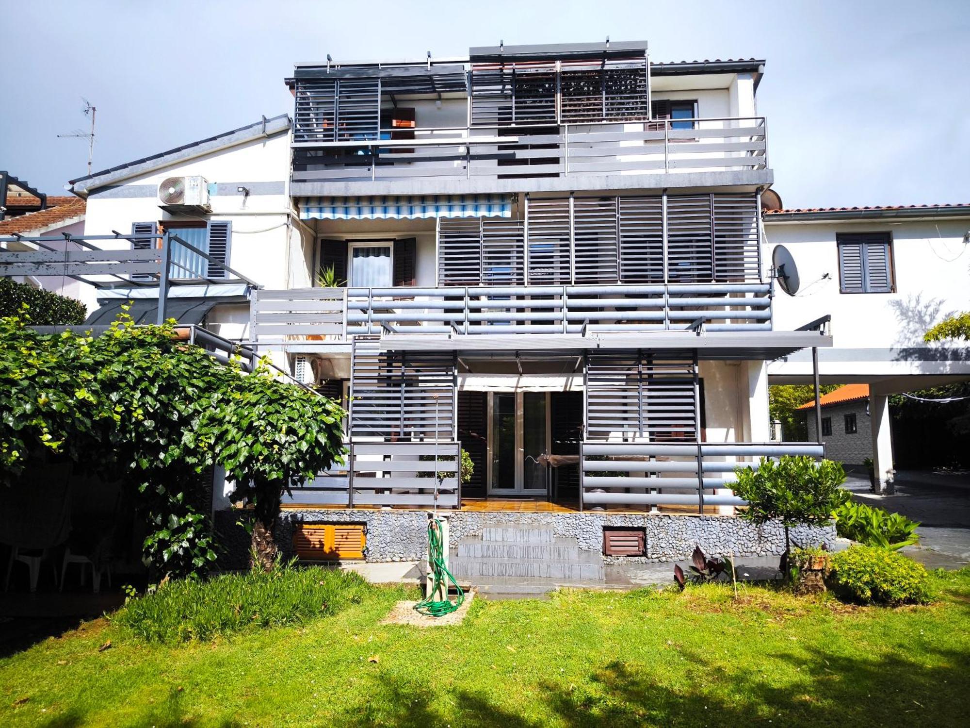 Apartmani Andrea プーラ エクステリア 写真