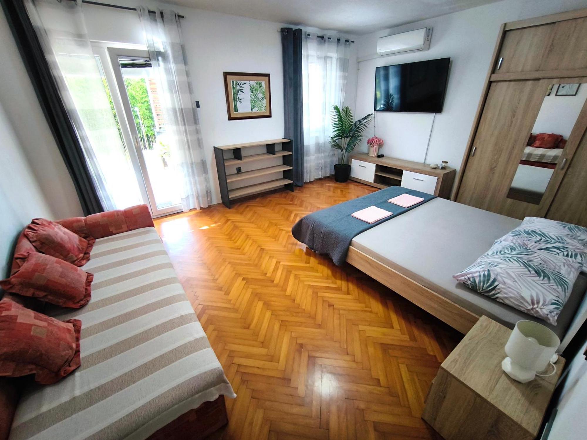 Apartmani Andrea プーラ 部屋 写真