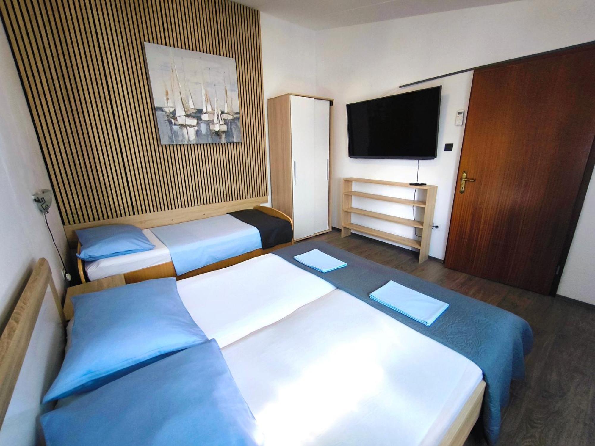 Apartmani Andrea プーラ 部屋 写真