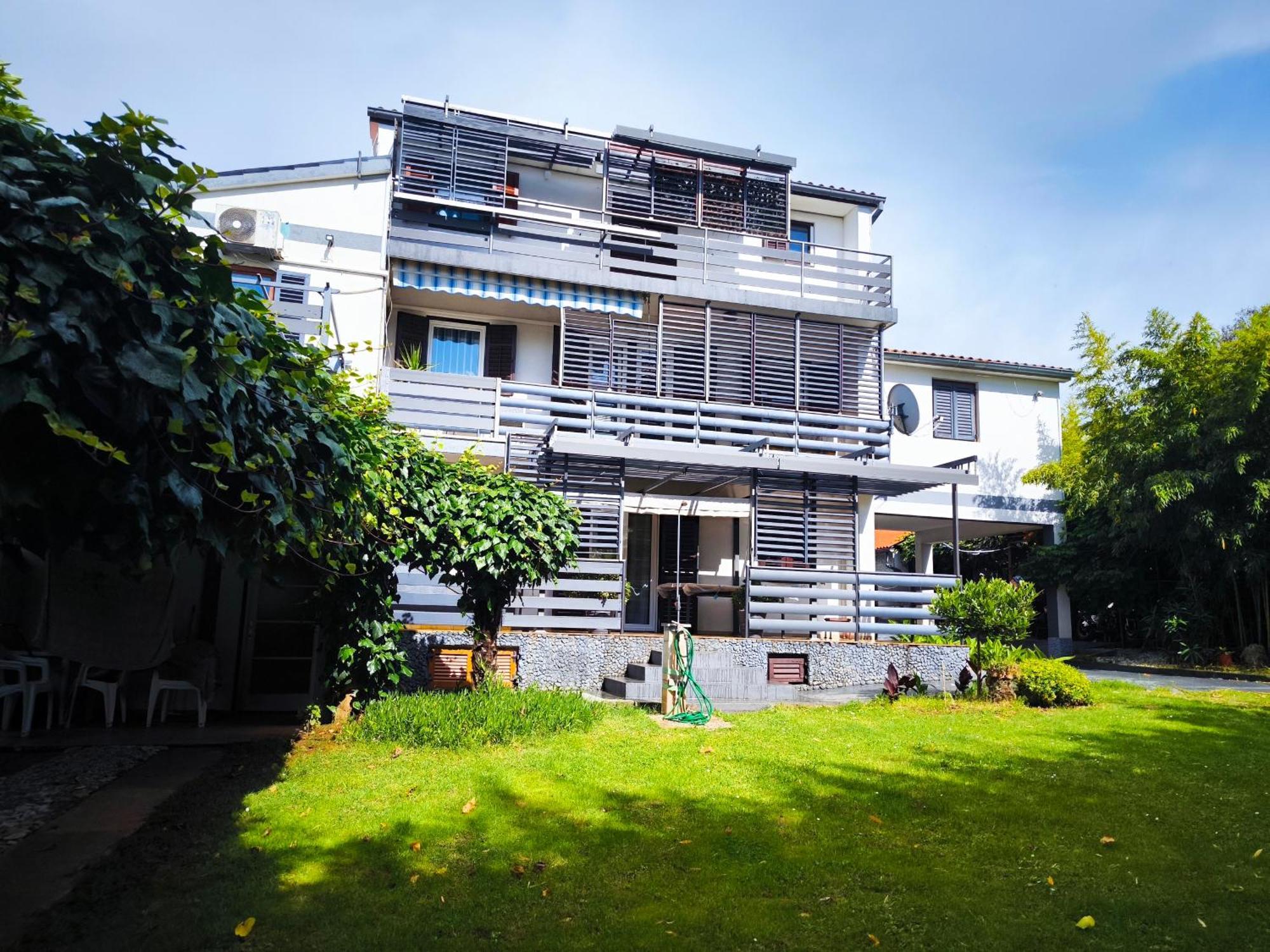 Apartmani Andrea プーラ エクステリア 写真